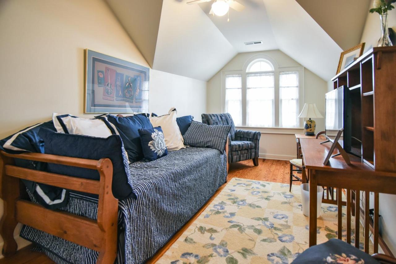 Luxury Triple Room